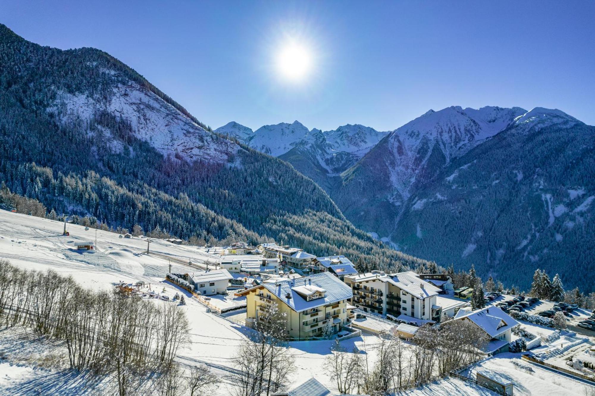 Hotel Alpen-Royal Jerzens Exterior photo